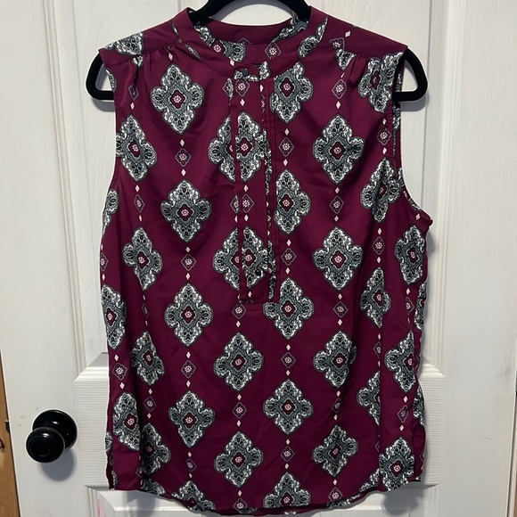 3/$20 banana  republic plum tank large - Picture 1 of 5